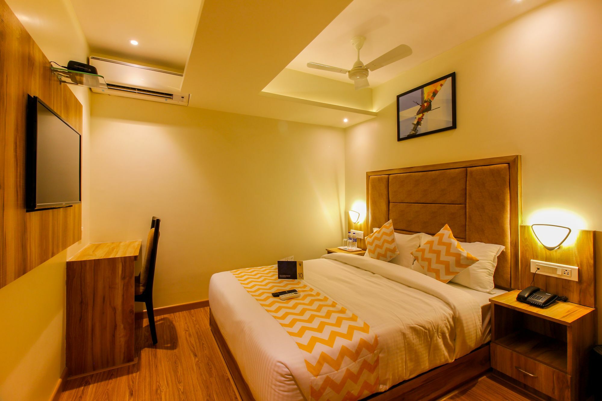 Fluorescent By Bizzgrow Hotels International Airport - Formerly Known As Byaris International Bombay Exterior foto